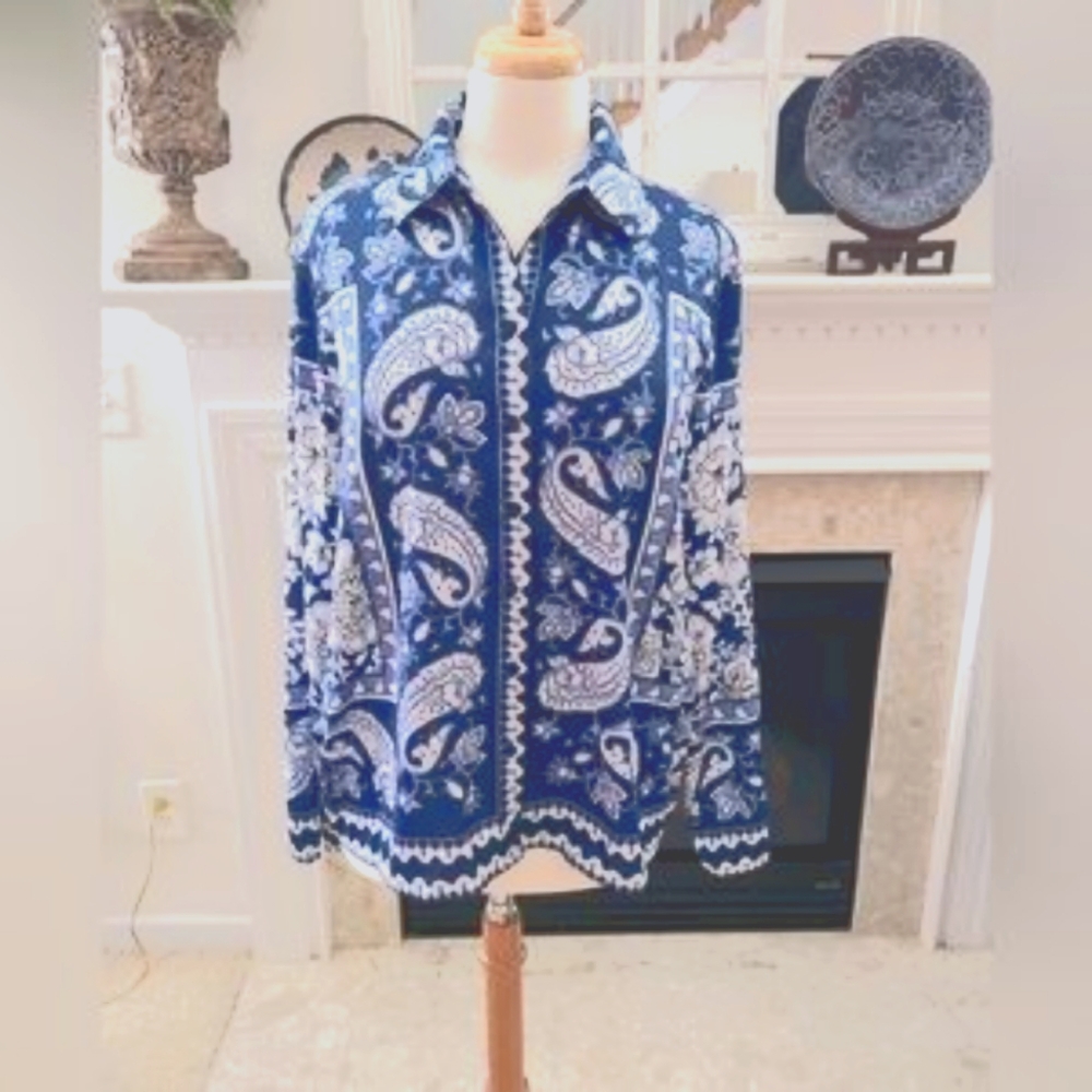 Rachel Zoe Blue & White paisley Button Down Blouse Size X Small